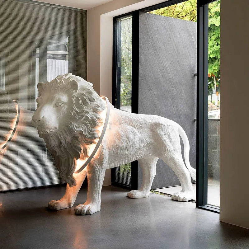 The King LED Floor Lamp